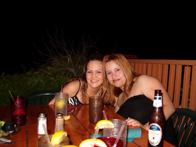 618x457 pixels (110K)