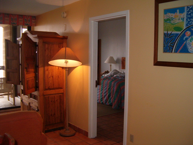 618x457 pixels (108K)