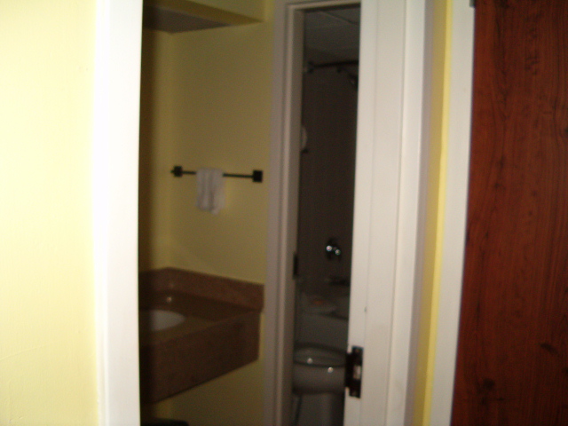 618x457 pixels (136K)