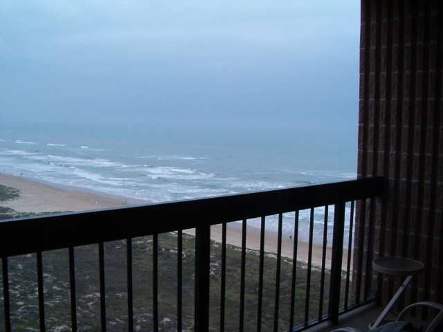 618x457 pixels (112K)