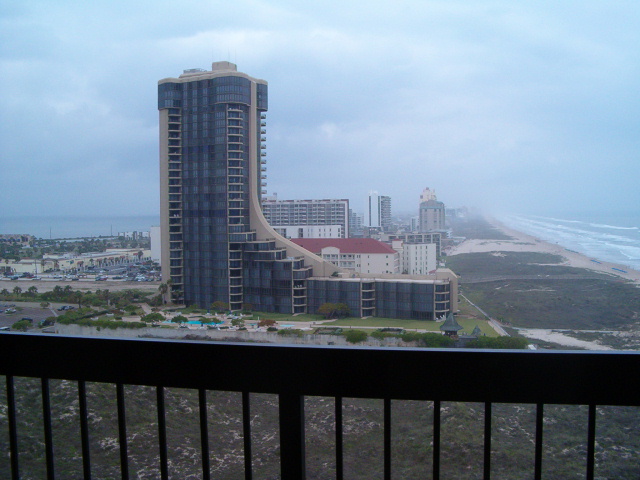 618x457 pixels (132K)