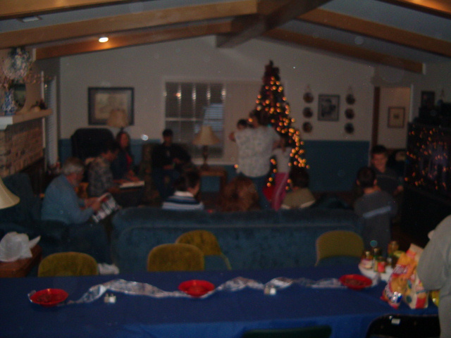 618x457 pixels (122K)