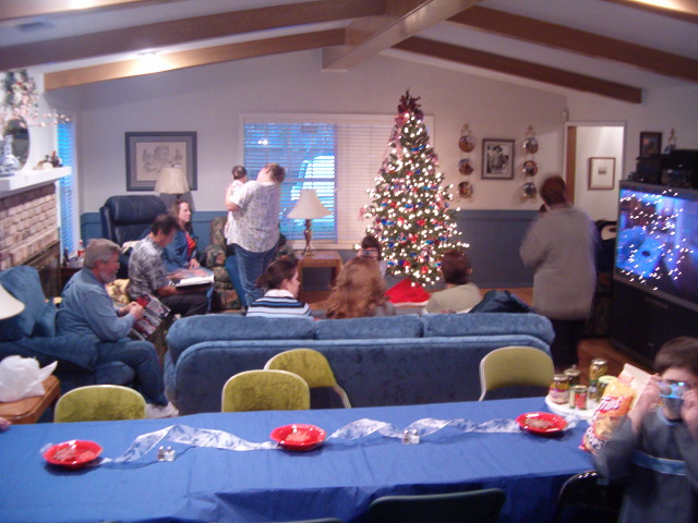 618x457 pixels (127K)