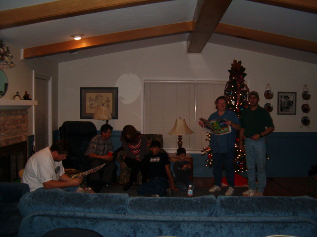 618x457 pixels (111K)