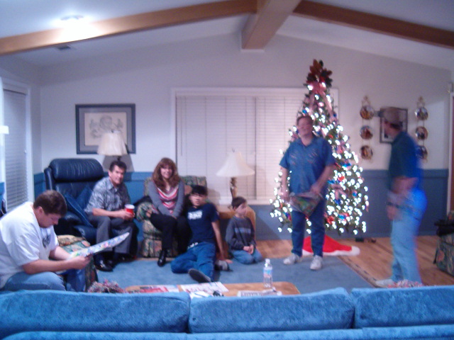 618x457 pixels (127K)