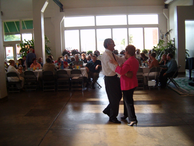 618x457 pixels (116K)