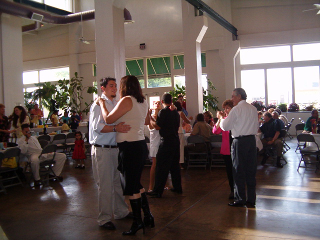 618x457 pixels (116K)