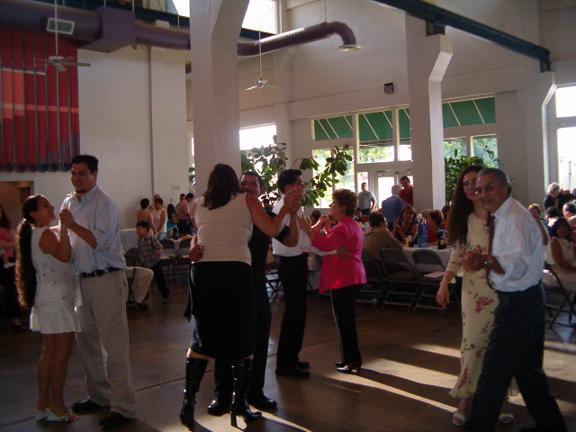 618x457 pixels (117K)