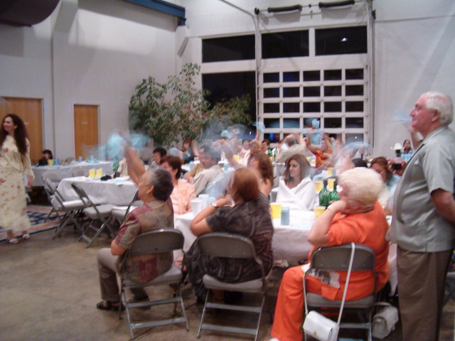 618x457 pixels (120K)