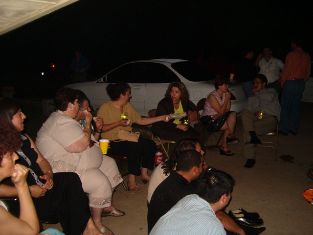 618x457 pixels (116K)