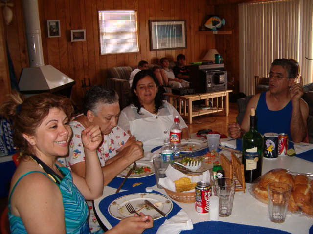 618x457 pixels (126K)