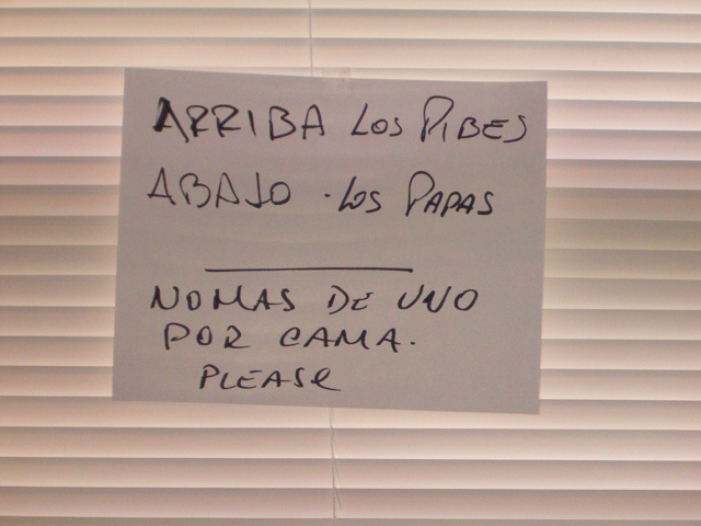 618x457 pixels (105K)