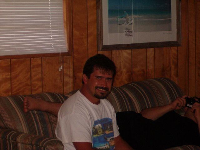 618x457 pixels (107K)