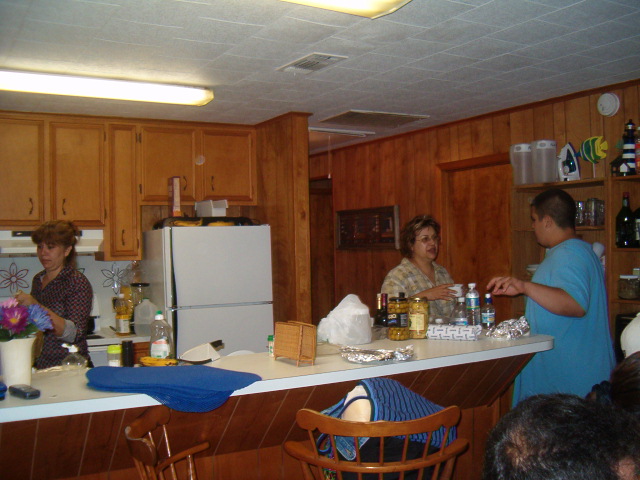 618x457 pixels (121K)