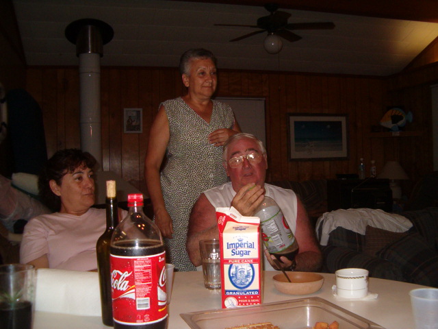 618x457 pixels (109K)