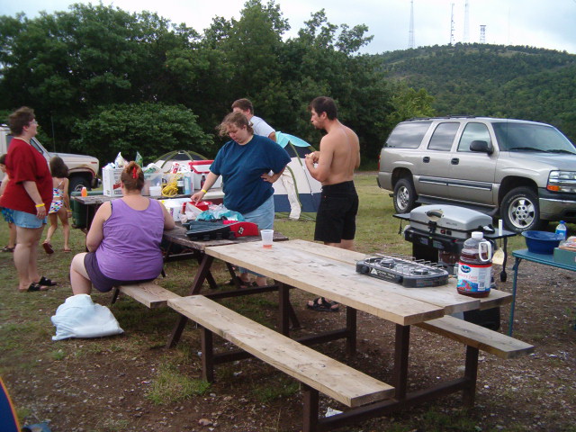 618x457 pixels (131K)