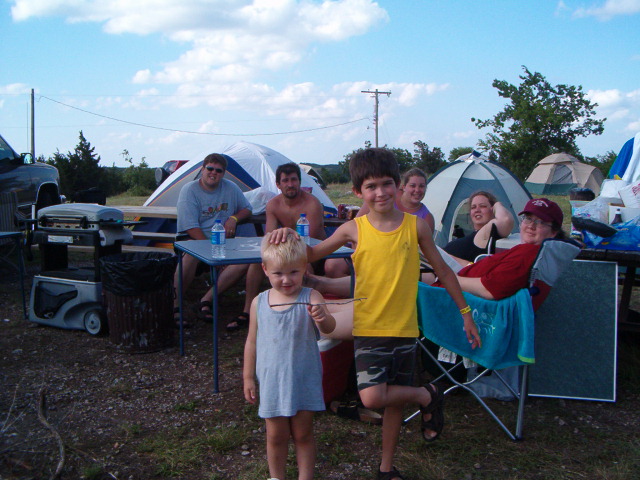 618x457 pixels (130K)