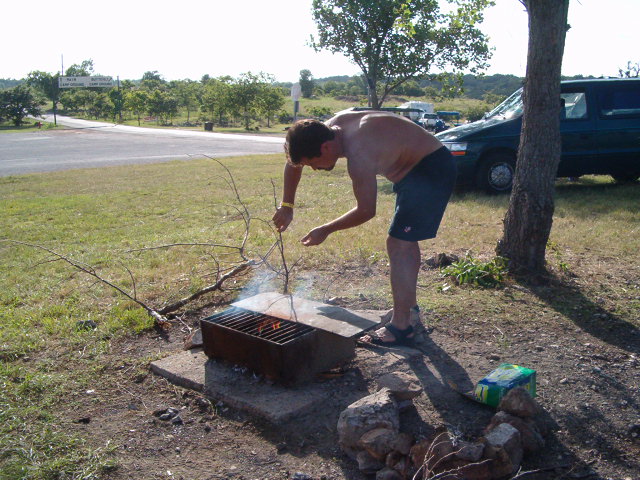 618x457 pixels (123K)