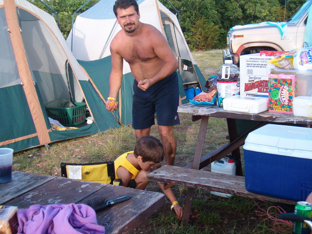 618x457 pixels (133K)