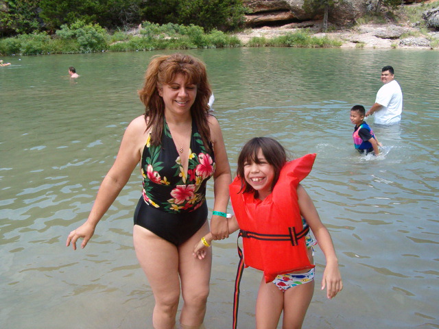 618x457 pixels (136K)