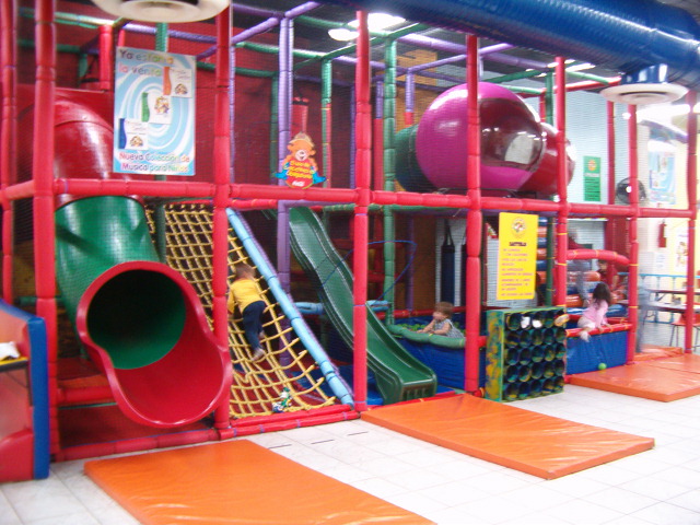 618x457 pixels (144K)