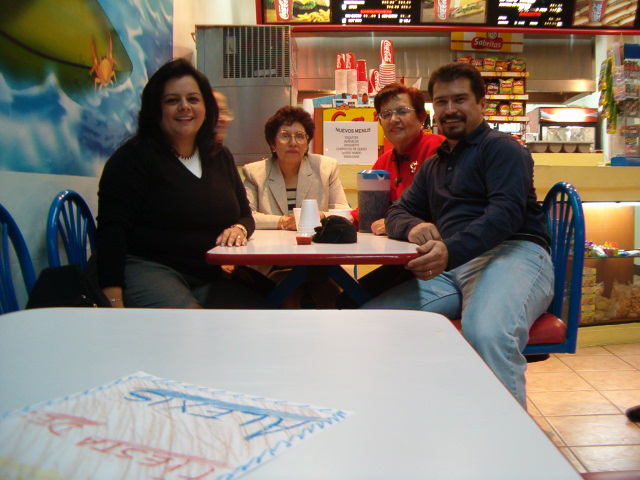 618x457 pixels (133K)