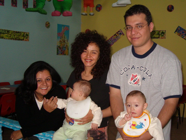 618x457 pixels (124K)