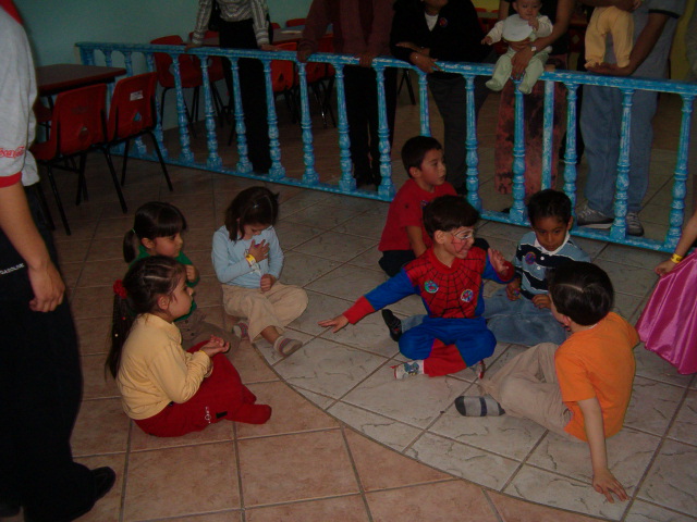 618x457 pixels (133K)