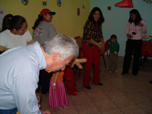 618x457 pixels (98K)