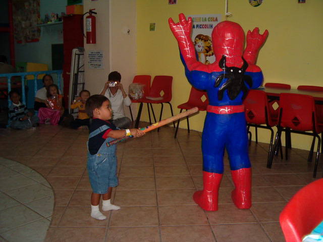 618x457 pixels (115K)