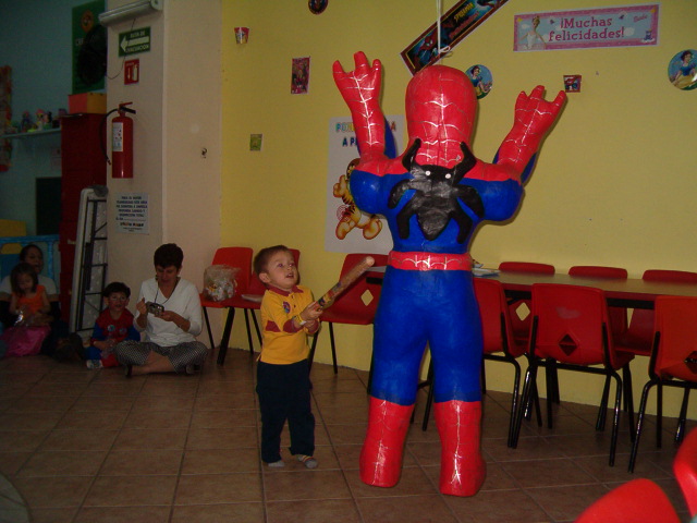 618x457 pixels (115K)