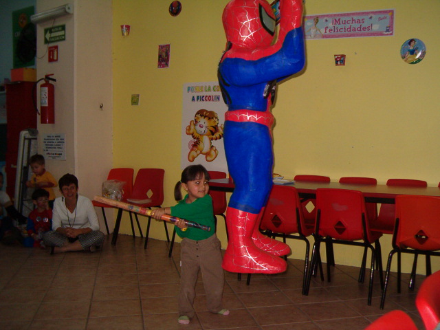 618x457 pixels (117K)