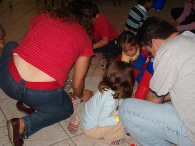 618x457 pixels (122K)