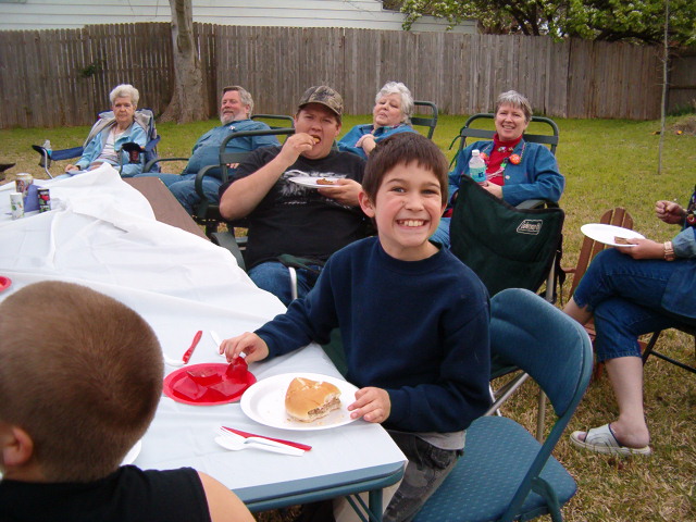 618x457 pixels (127K)