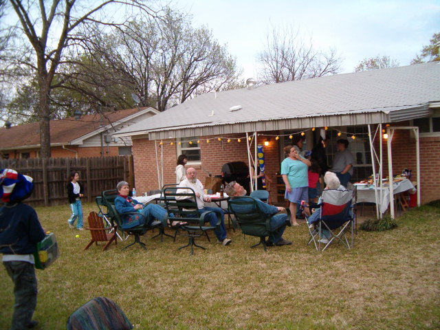 618x457 pixels (123K)