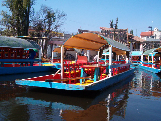 618x457 pixels (129K)