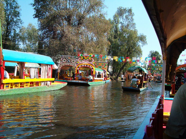 618x457 pixels (132K)