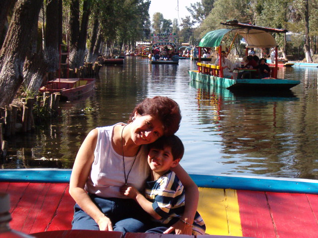 618x457 pixels (133K)