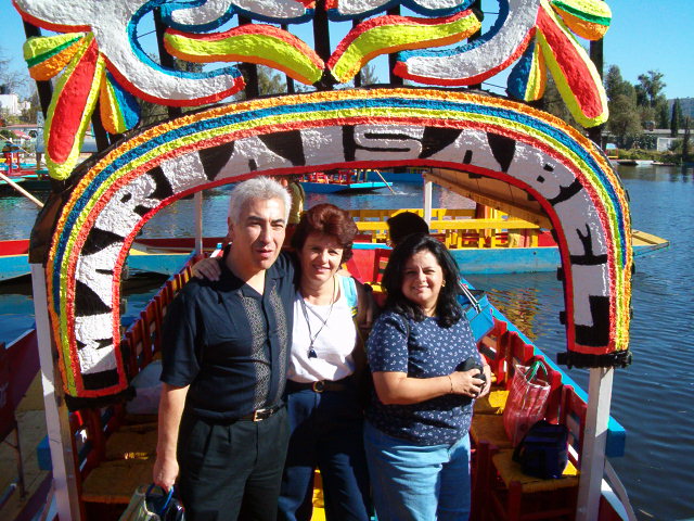 618x457 pixels (140K)