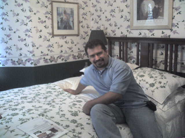 617x456 pixels (34K)