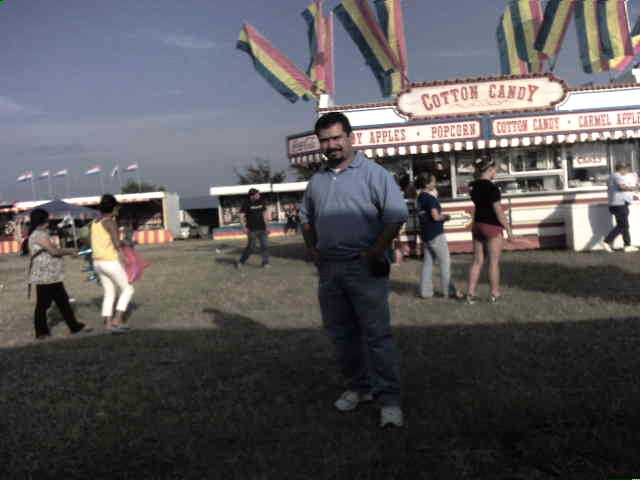 617x456 pixels (26K)