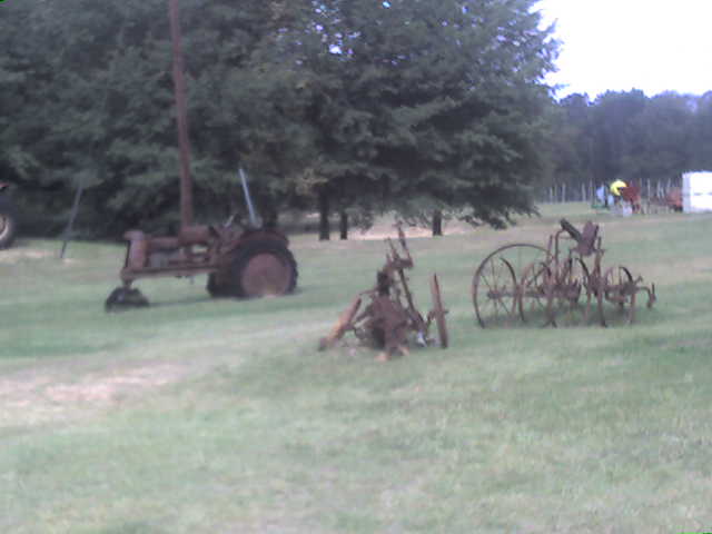 617x456 pixels (23K)