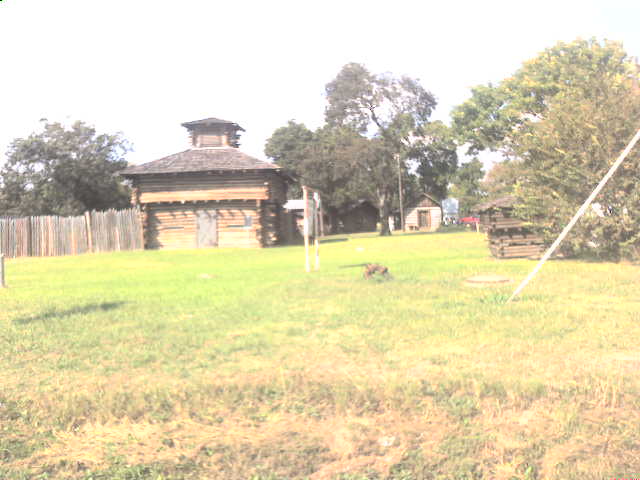 617x456 pixels (37K)