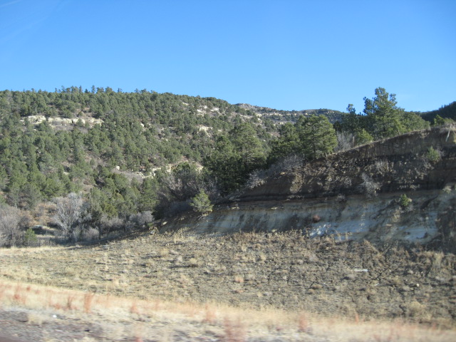 617x456 pixels (127K)