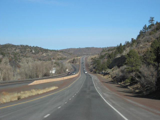 617x456 pixels (81K)