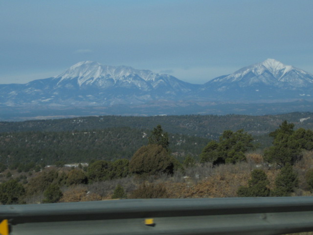 617x456 pixels (75K)