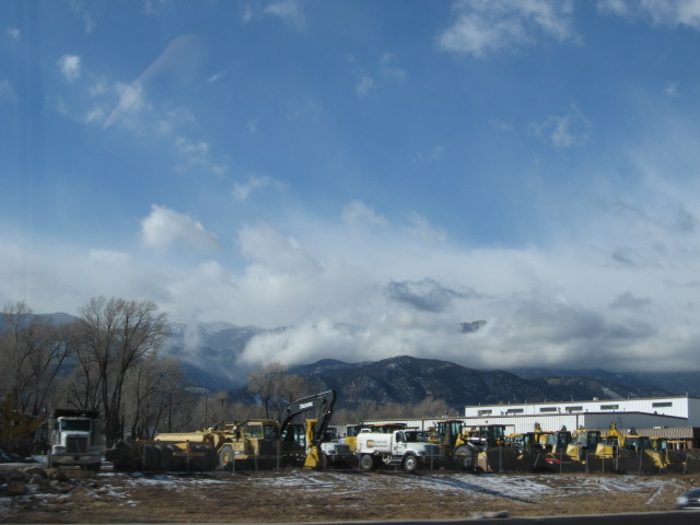 617x456 pixels (80K)