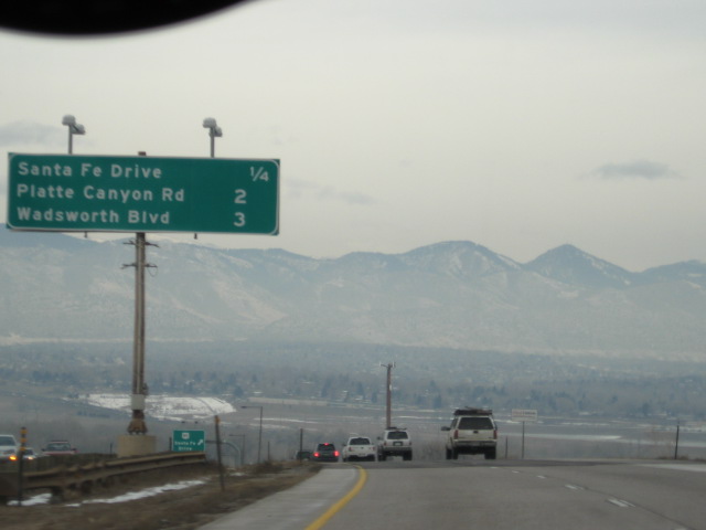 617x456 pixels (59K)