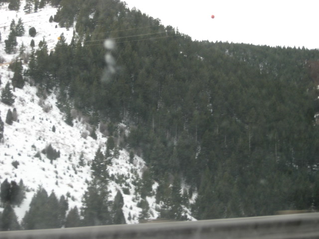 617x456 pixels (89K)