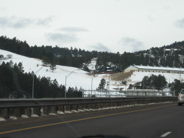 617x456 pixels (77K)